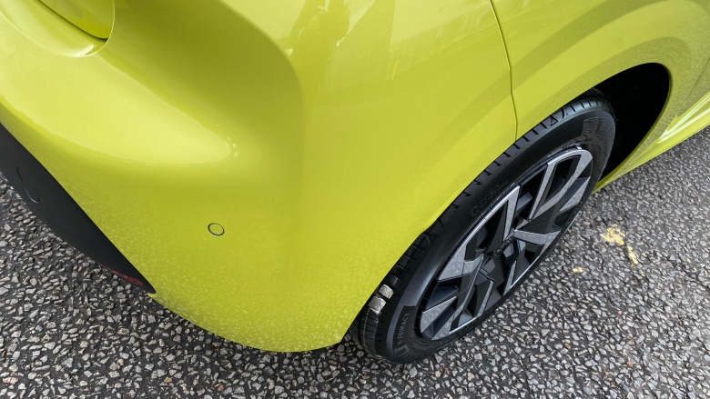 Peugeot 208 1.2 PureTech 100 Style 5dr Petrol Hatchback